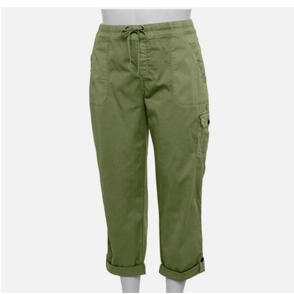 Dusty Rose Pull-up Capris. Size 8 - Picture 5 of 5